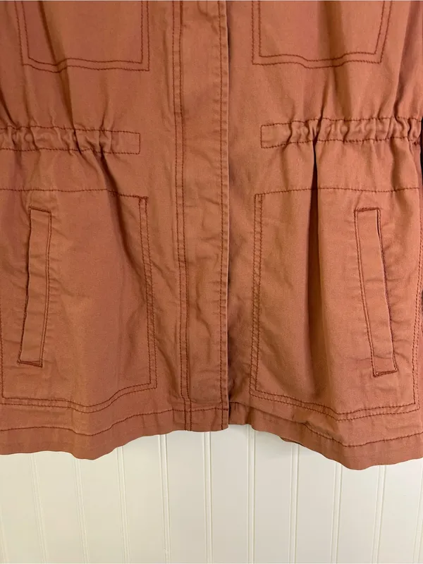 Old Navy Women's Utility Jacket in Dusty Rose Size Small - Image 2