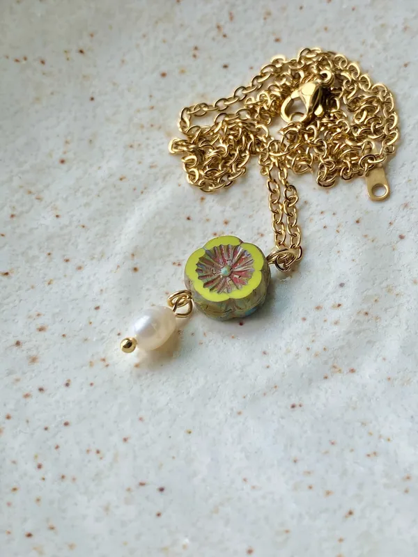 Handmade quality Czech glass flower bead & pear fairy boho retro style necklace🌿✨ - Image 6