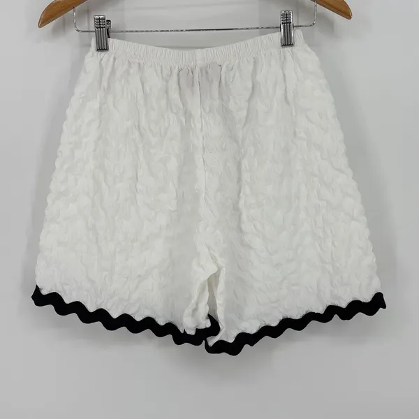 Simply Southern White Seersucker Pajama Set Short Sleeve Black Trim‎ Small NWT - Image 14