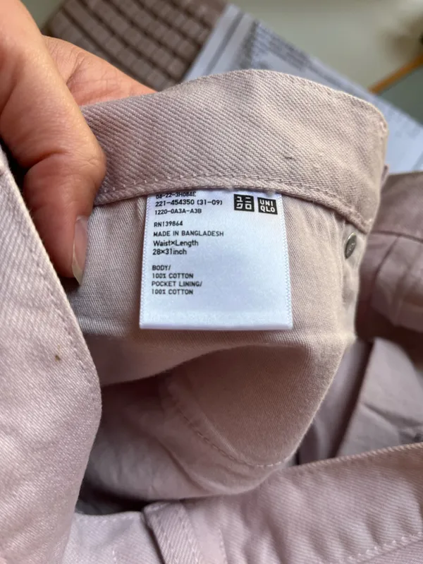 Uniqlo Wide-Leg Women’s Jeans in Soft Lavender - Image 8