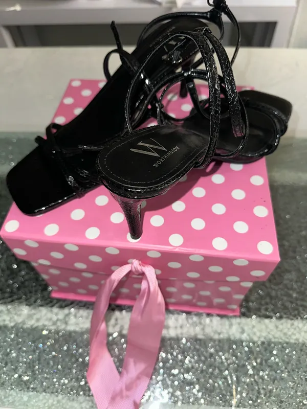 JCPenney Black heels - Image 3