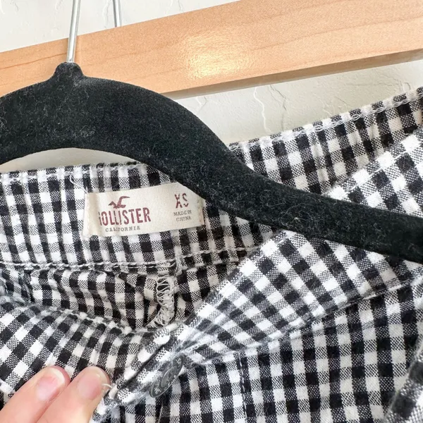 Hollister | NWT Gingham Crop Tank & High-Rise Pants Set in‎ Black White - Image 9