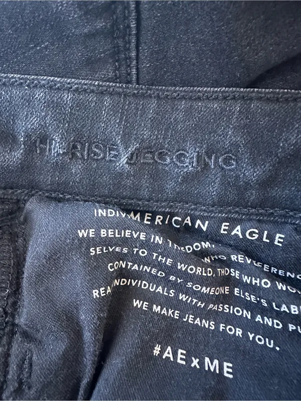 American Eagle Outfitters Black Distressed Jeggings - Image 6