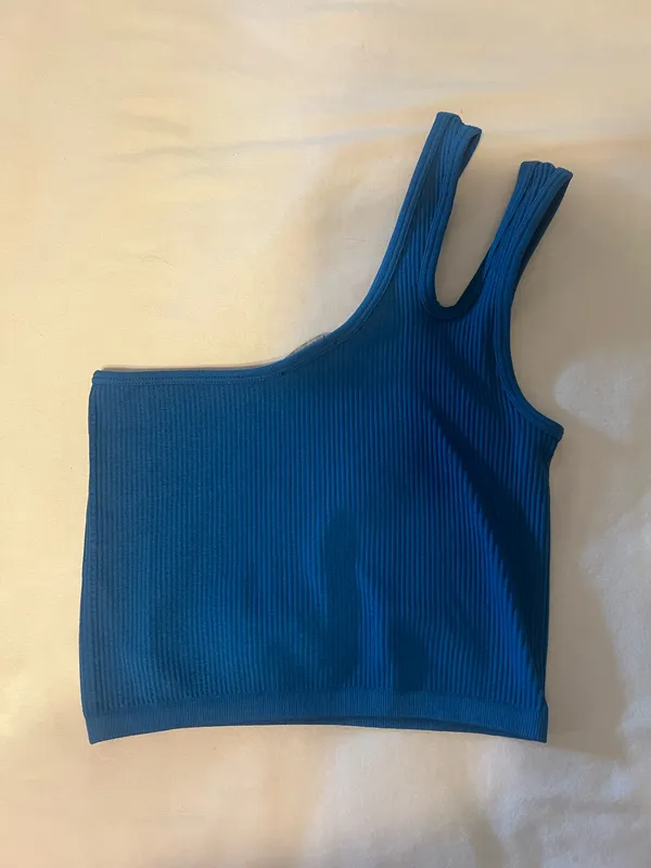 Zara blue ripped crop top size xs/s - Image 2