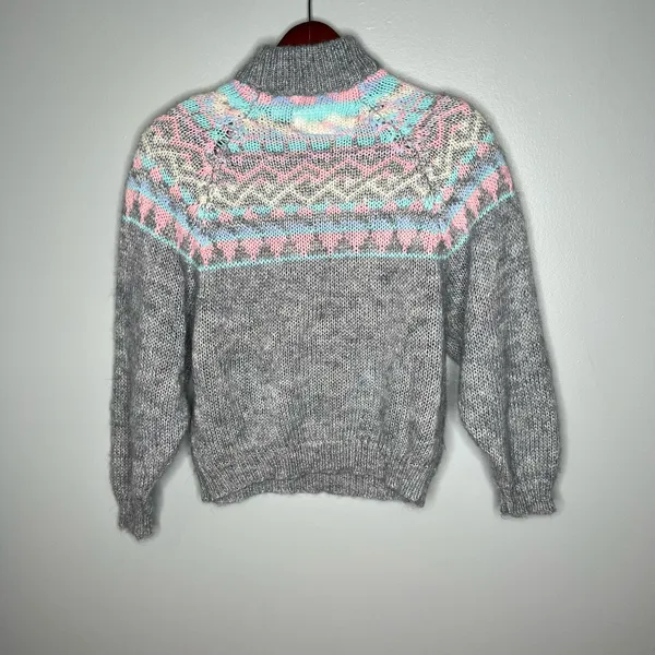 VINTAGE Gray pullover floral flower embroidered mock neck sweater wool medium - Image 5