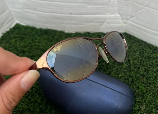 Maui Jim Sunglasses - Image 3