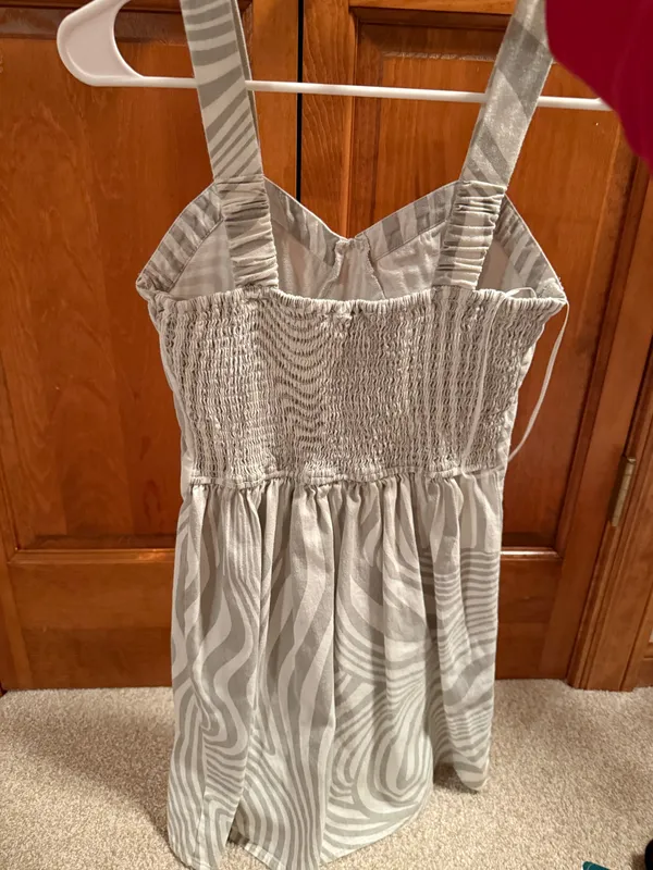 Sincerely Jules zebra print green dress - Image 2