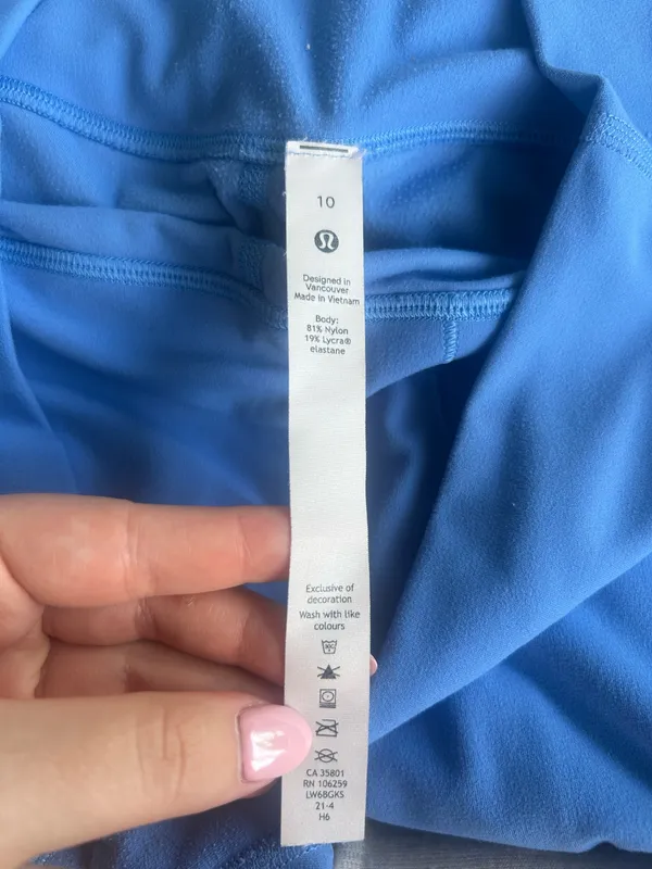 Lululemon Align 3/4 Length Leggings - Image 3