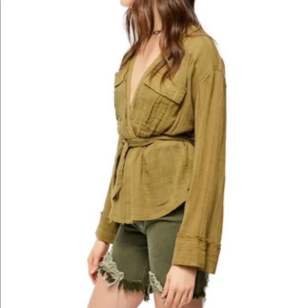 NEW Free People Blouse/Lightweight Jacket Olive S - Image 2
