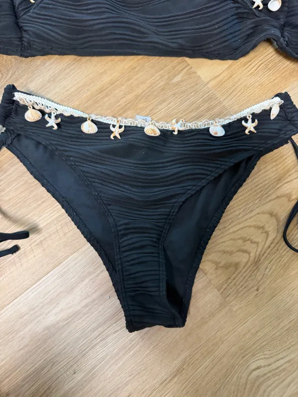 Black Bikini with Shell Trim Size M - Image 4