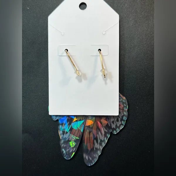 Translucent Butterfly Wings Gold Tone Pierced Earrings New - Image 3