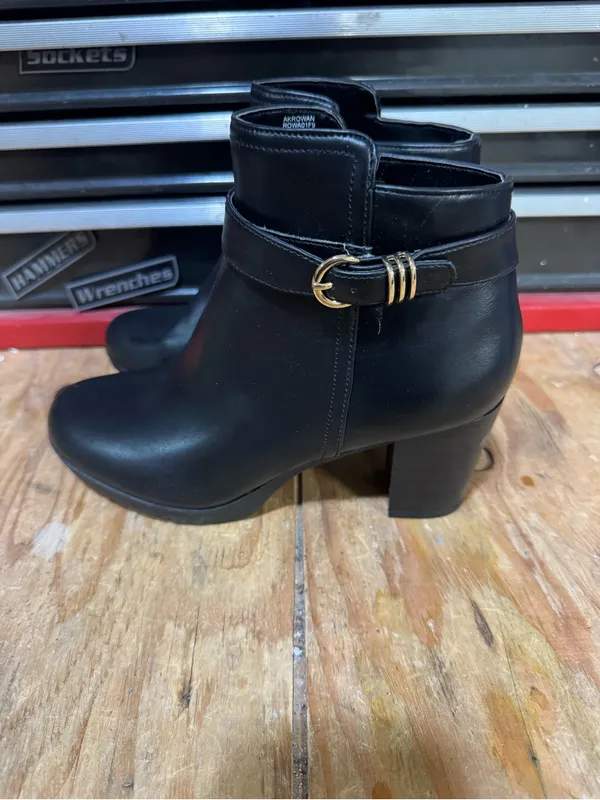 Anne Klein Rowan Bootie Chunky Block Heel Black Size 7.5 M - Image 5