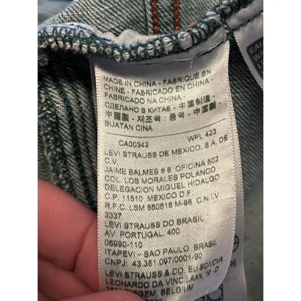 Levi's Denim Jacket Womens Small Blue Light Wash Trucker Button Front Stretch - Image 9