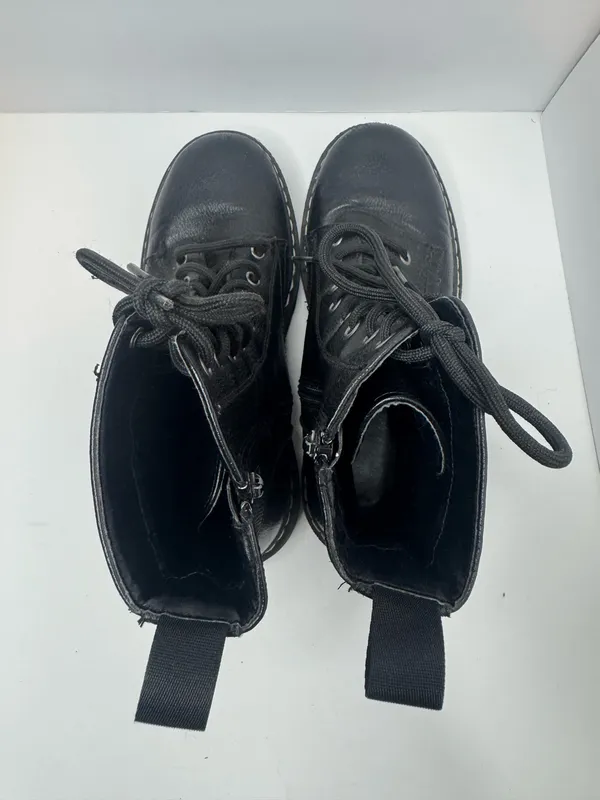 Sincerely Jules'Harley' Black Vegan Leather Boots Womens Size 7M - Image 3