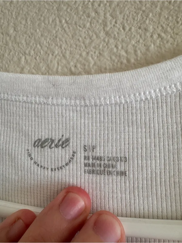NWT aerie White Henley Tank Top - Image 4