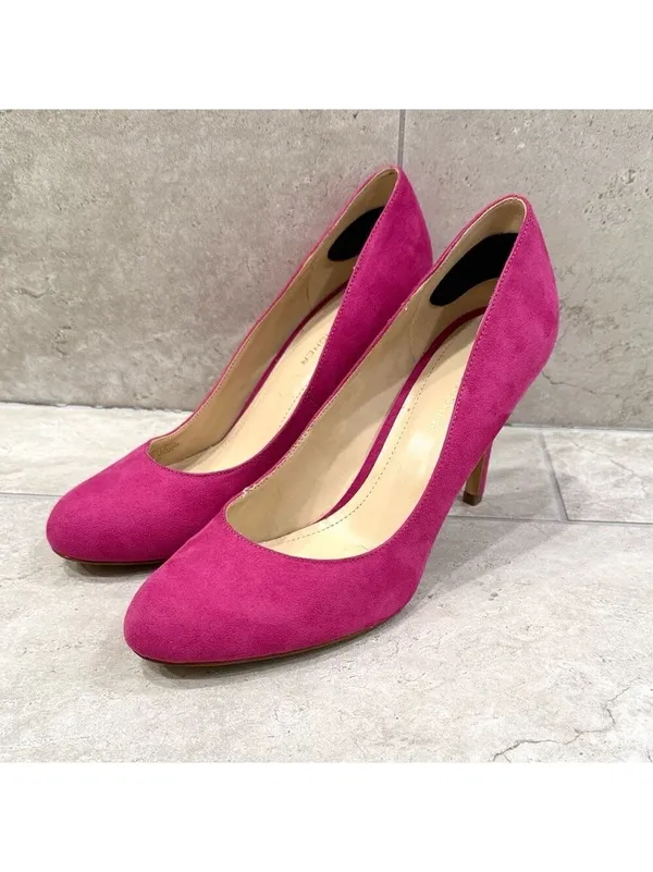 Marc Fisher Pink Faux Suede Heels size 9.5 - Image 2