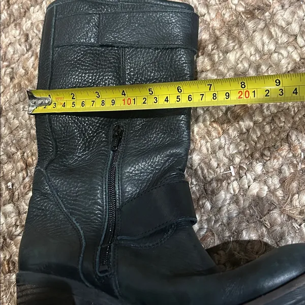 Non Signe Black Leather Buckle Moto Mid Calf Chunky Boots - Image 11