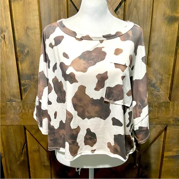 NWT Peach Love California Brown and White Crop Fringe Cow Print Tee - Image 5