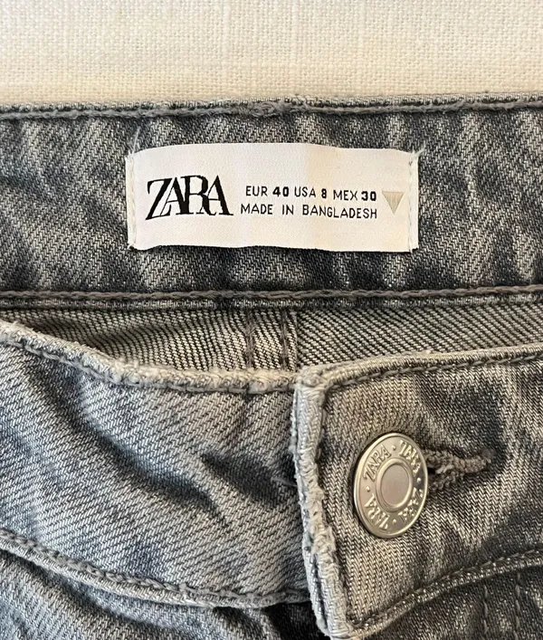 Zara Jeans - Image 2