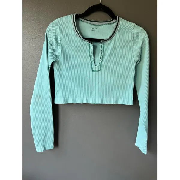 Urban Outfitters Out From Under Light Blue Ribbed Long Sleeve Crop Top XL - Image 5