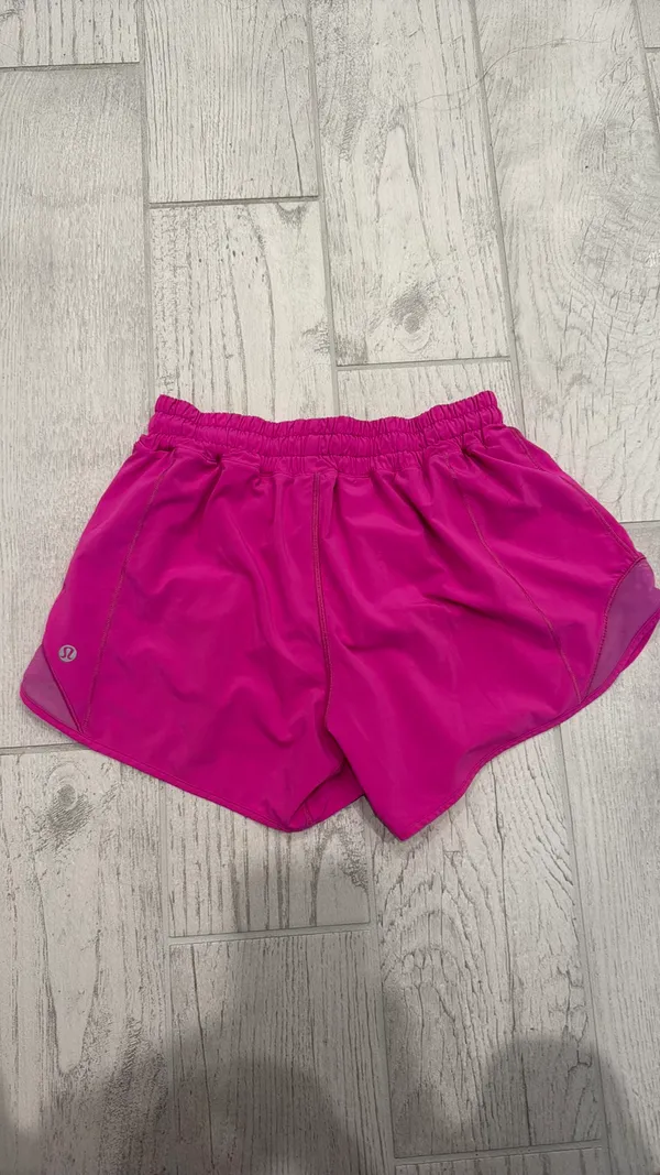 Lululemon Hotty Hot Shorts - Image 2