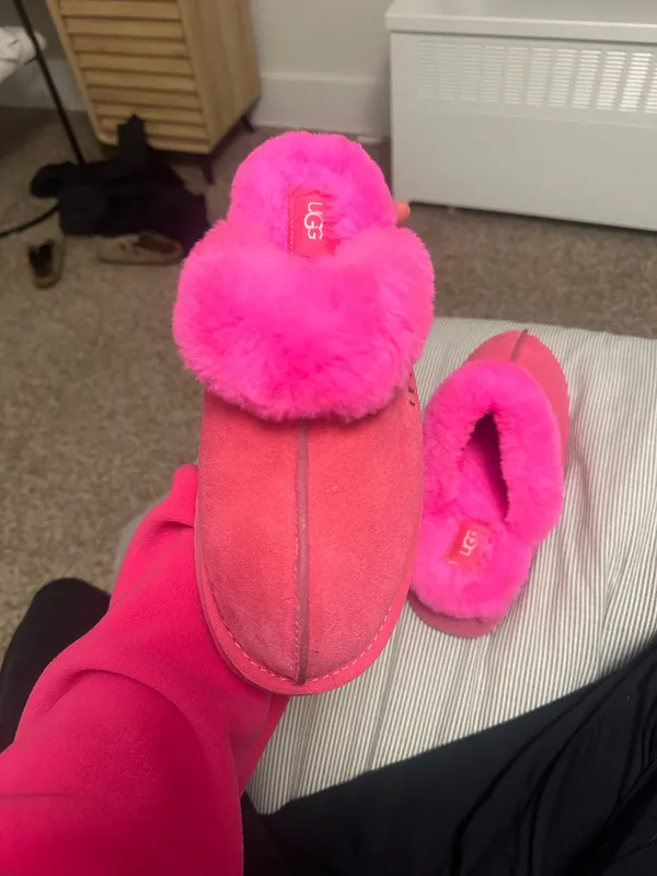 UGG Slippers - Image 5