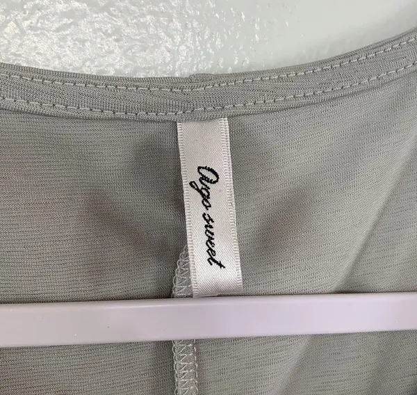 Ago Sweet Grey Sleeveless Tunic Top Size XL - Image 4
