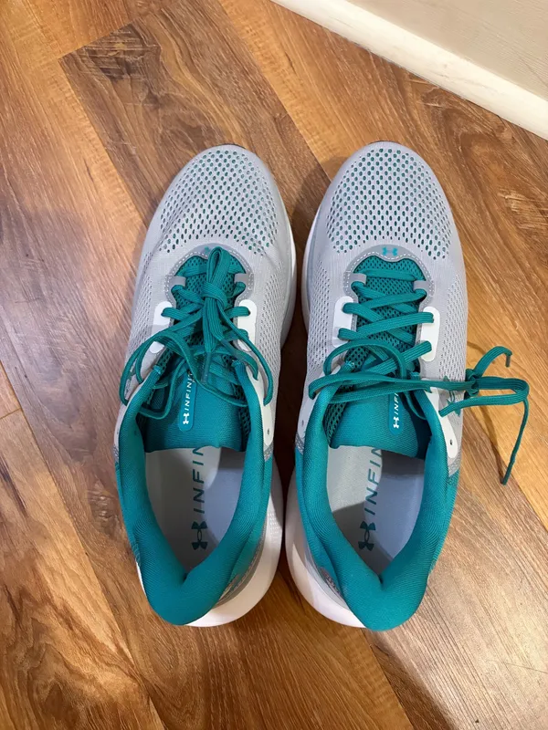 Men’s Under Armour Shoes infinite pro2 - Image 2
