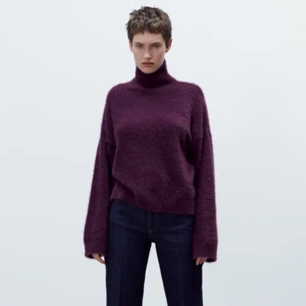 NWOT ZARA Super Soft Fuzzy mock Neck Sweater Pullover Burgundy Medium - Image 2