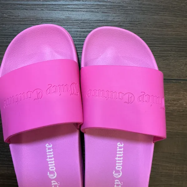 Juicy Couture Logo Slide Sandals Pink Embossed Rubber Shoes Size 38 EU 7 US - Image 2