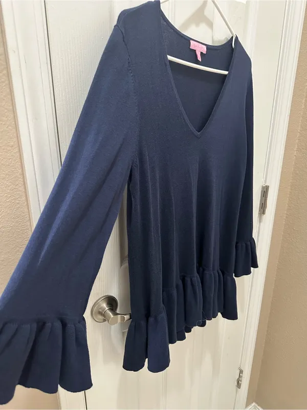 LILLY PULITZER Adela Ruffle Sleeve & hem shirt size Large - Image 10