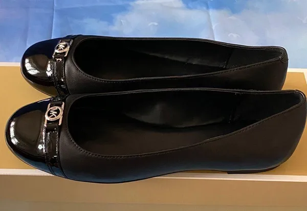 NWT Michael Kors
Women's Mandy Ballet Flats - Image 6