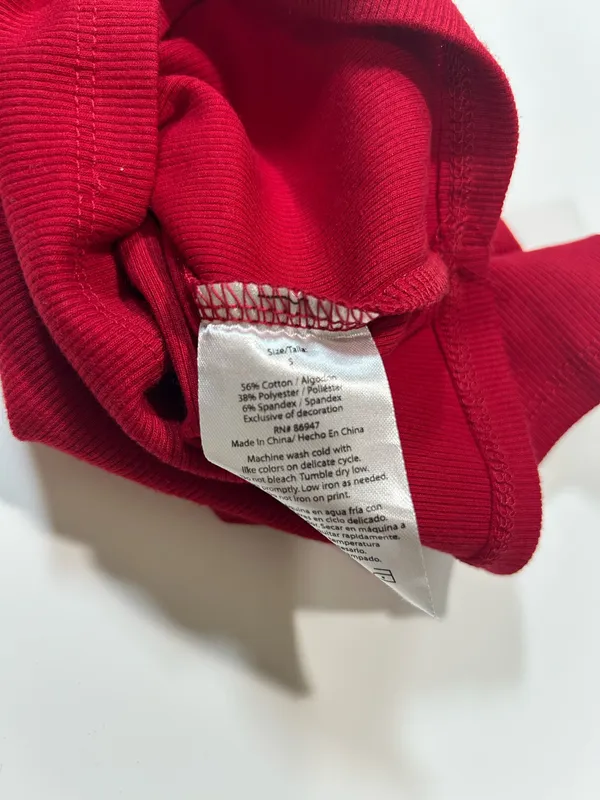 Hello Kitty x Aeropostale Red Embroidered Ribbed Tank Top Size Small - Image 6