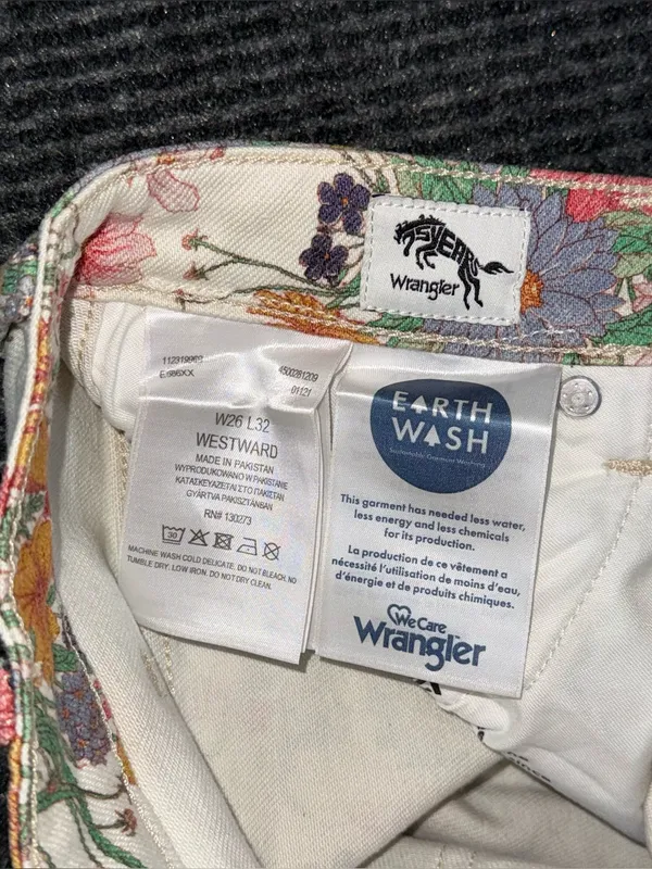 Free People x Wrangler Floral Print High Rise Bootcut Jeans 26 x 34 Western Boho - Image 8
