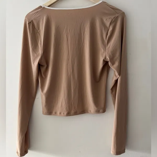 Abercrombie‎ Ruched Cut Out Long Sleeve Top - Image 6
