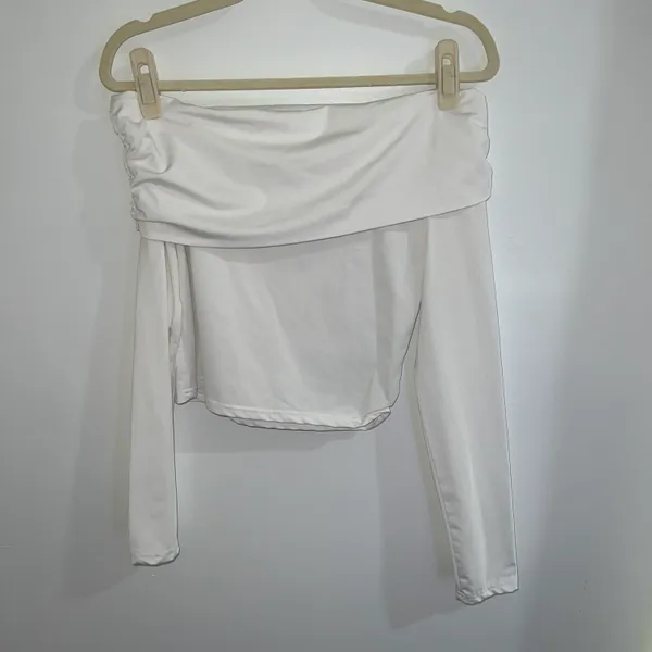 Amazon Off The Shoulder Top - Image 4