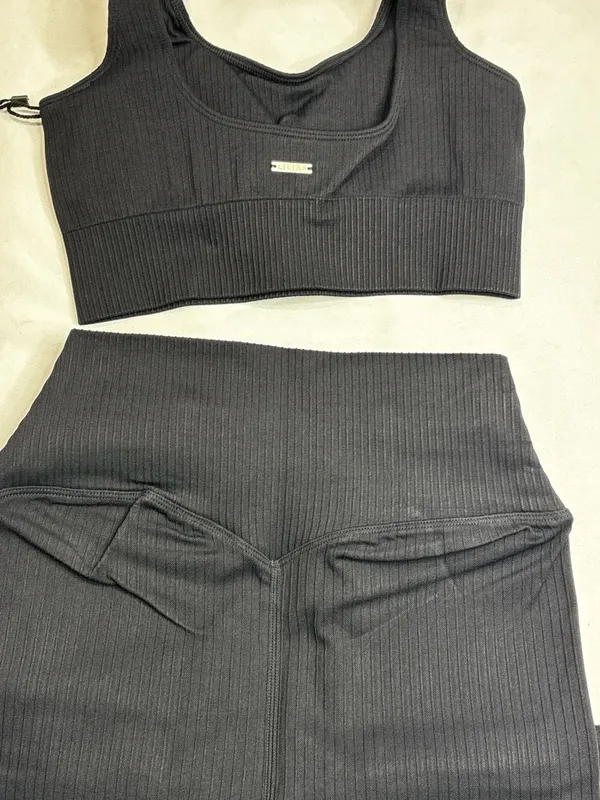 Lilias Active Ribbed Knit Collection Black Athletic Set Bralette and Leggings - Image 2