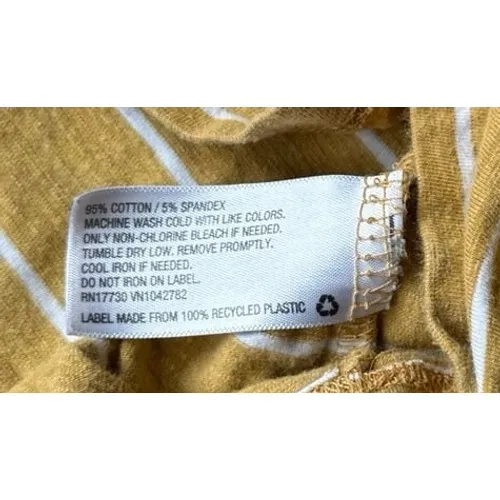 A New Day Women's yellow white striped quarter sleeve top size large - Image 9