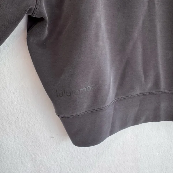 Lululemon Sweatshirt Black Cropped Crewneck Pullover Size 4 Cozy Athleisure Top - Image 4