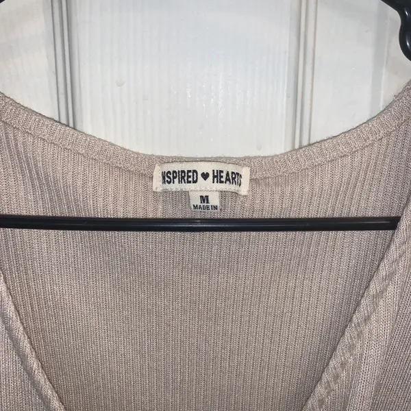 Beige Crop Top Tan Size M - Image 7