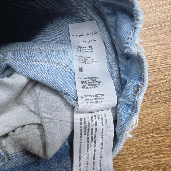 Abercrombie & Fitch 90s Straight Jeans Women 28 6S Light Wash High Rise Casual - Image 8