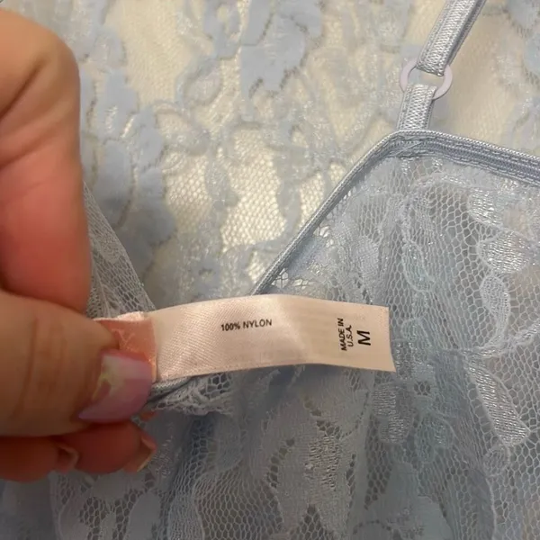✨Victoria Secret Baby Blue All Over Lace Sz Medium Camisole✨ - Image 6