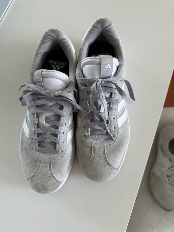 Adidas Sneakers  - Image 3