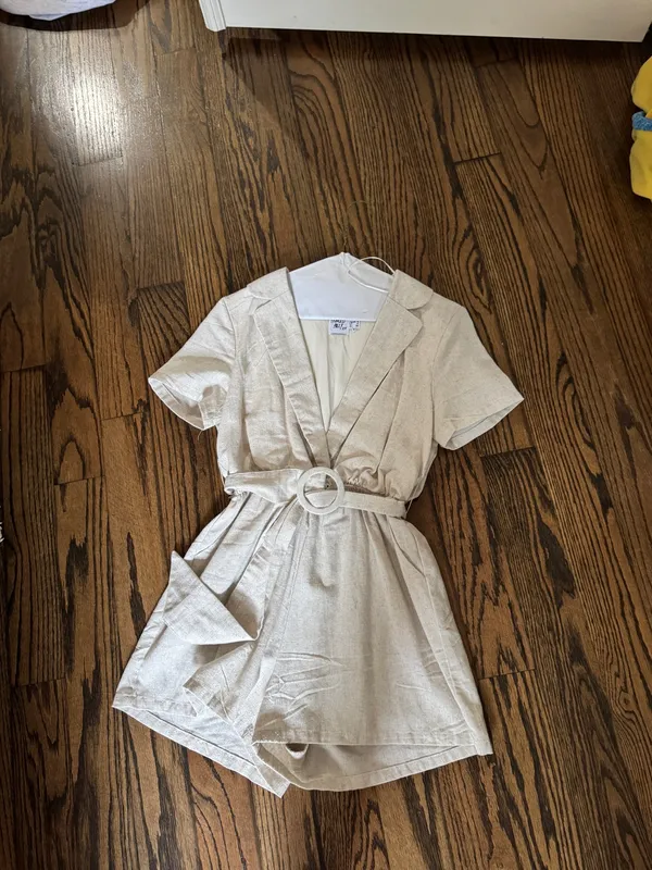 Princess Polly Romper Beige Linen - Image 2