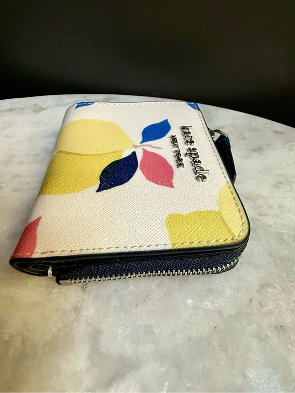 Kate Spade Cameron Lemon Zest L- Zip Small Bifold Wallet NWOT - Image 2