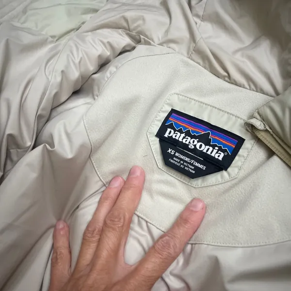 Patagonia Nano Puff Parka Womens XS Cream‎ Beige Hooded Quilted Insulated Jacket - Image 5