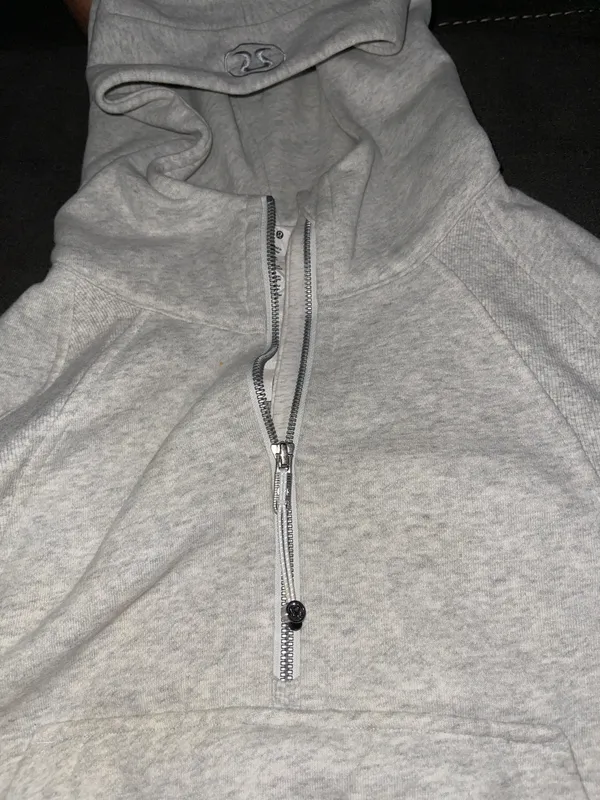 Scuba Oversized Half-Zip Hoodie Heather Core Ultra Grey - Image 4
