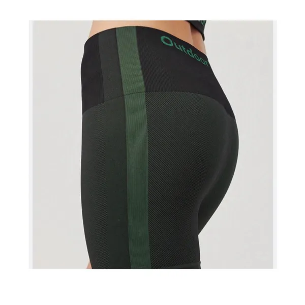 Outdoor Voices Seamless Smooth 4.5" Bike Short in Evergreen- Size Small - Image 3