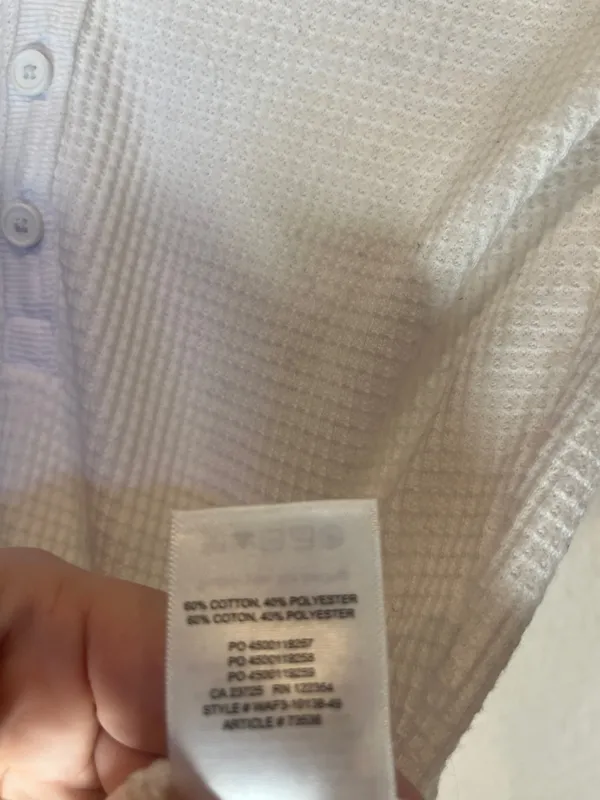 Aritzia TNA Women’s White Waffle knit V neck Henley top Size XXS - Image 4