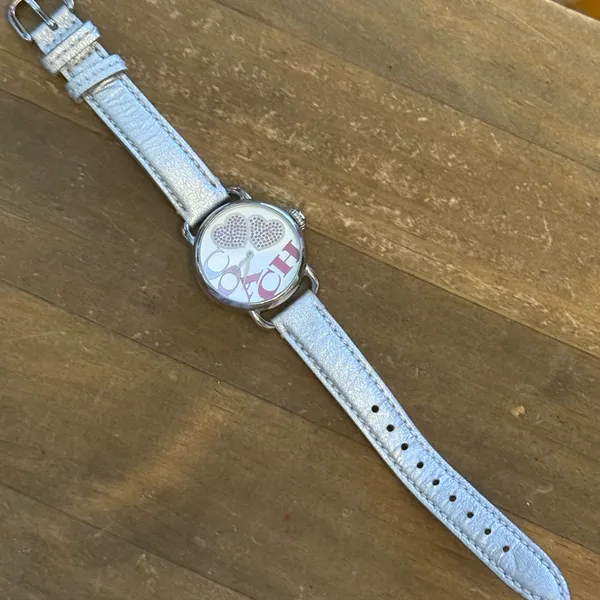 Coach Hampton silver leather strap watch - Image 7